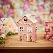  NEW Hand Painted Pink Coloured Ceramic Country Cottage T-Light Candle Holder