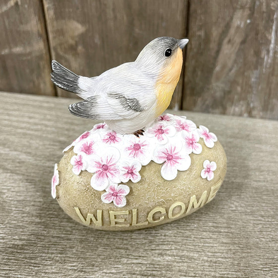 Spring Garden Robin Welcome Ornament
