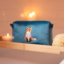  Wrendale Designs Embroidered Fox Make Up Bag - Daydreamer
