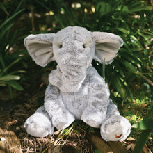  Wrendale Designs - Plush Elephant - Winnie