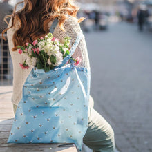  Wrendale Designs - Busy Bee Foldable Shopping Bag with Snap Closure