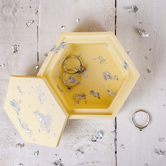 Gifts for women UK, Funny Greeting Cards, Wrendale Designs Stockist, Berni Parker Designs Gifts Greeting Cards, Engagement Wedding Anniversary Cards, Gift Shop Shrewsbury, Visit Shrewsbury Nine Angels Jesmonite Trinket Box Lid Pastel Yellow and Silver 1